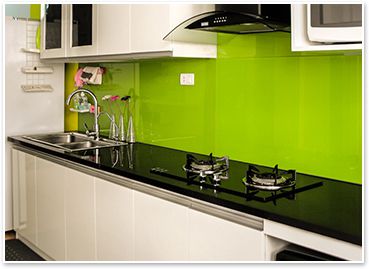 kính màu ốp bếp glasskote